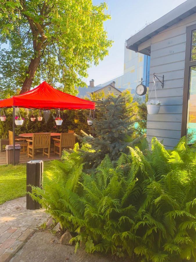 Martin Guest House Ventspils Buitenkant foto