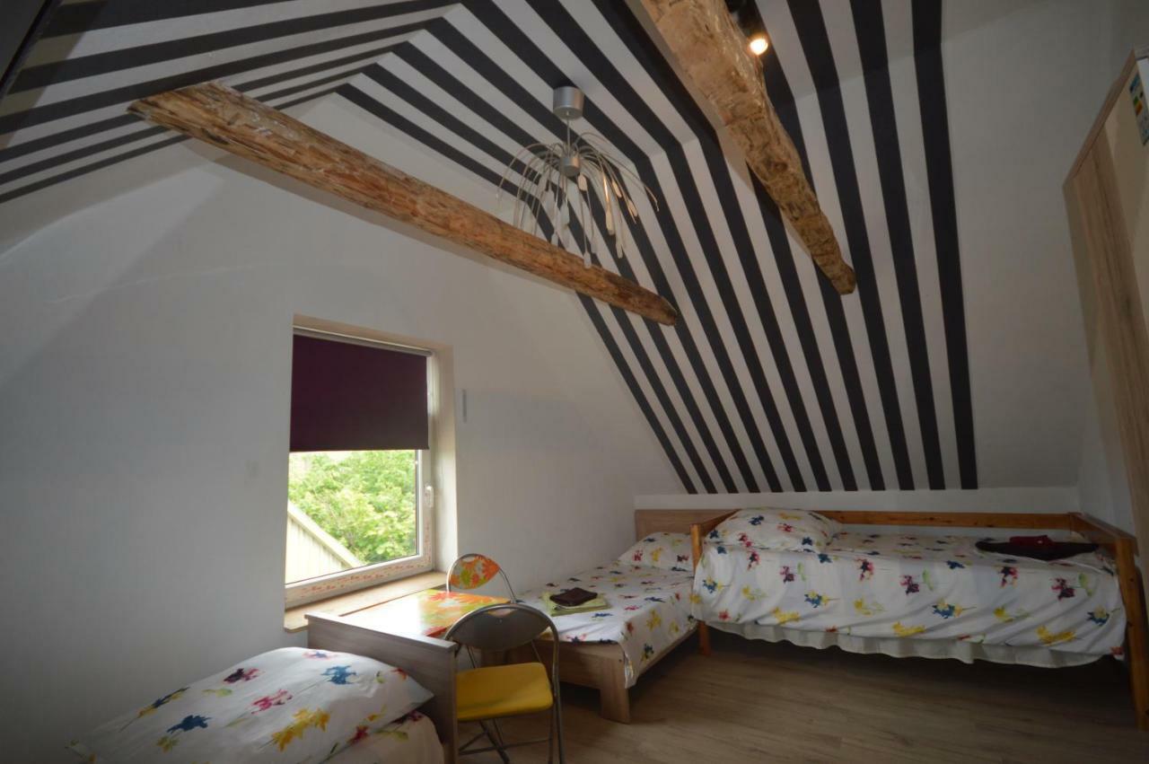 Martin Guest House Ventspils Buitenkant foto
