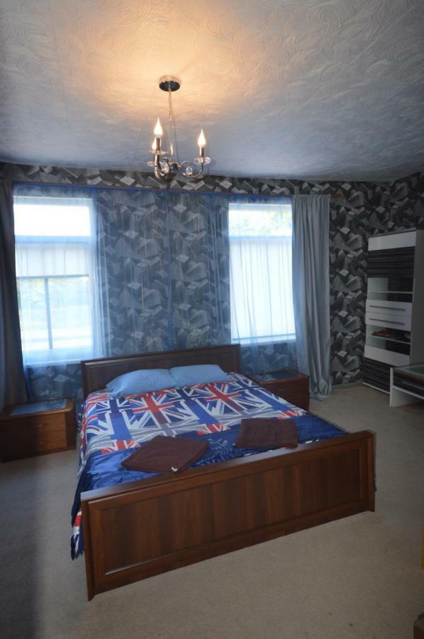 Martin Guest House Ventspils Buitenkant foto
