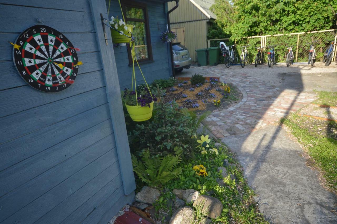 Martin Guest House Ventspils Buitenkant foto